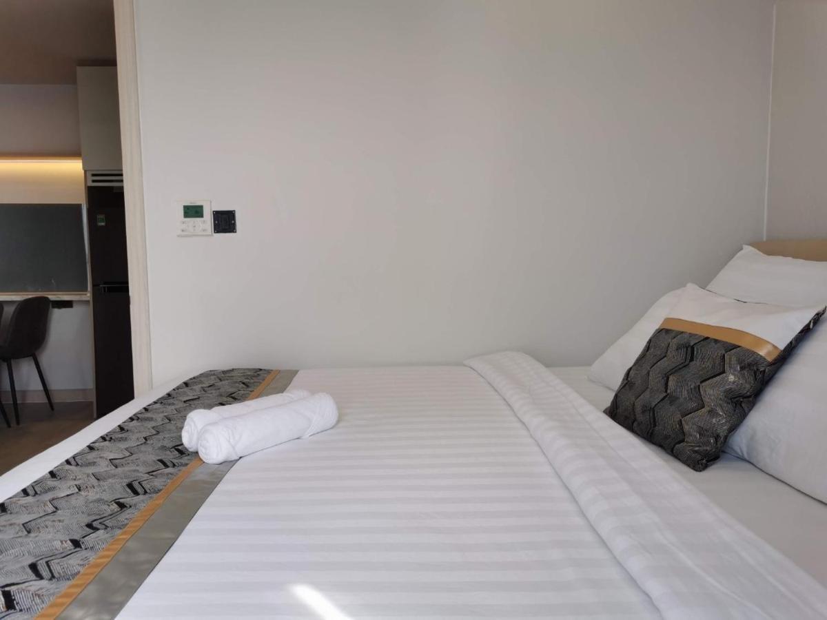 Gold Coast Luxury Apartment Nha Trang Buitenkant foto