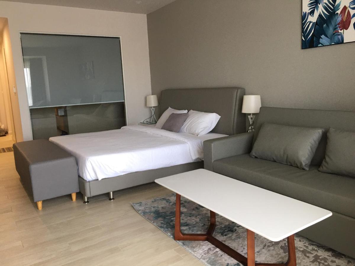 Gold Coast Luxury Apartment Nha Trang Buitenkant foto