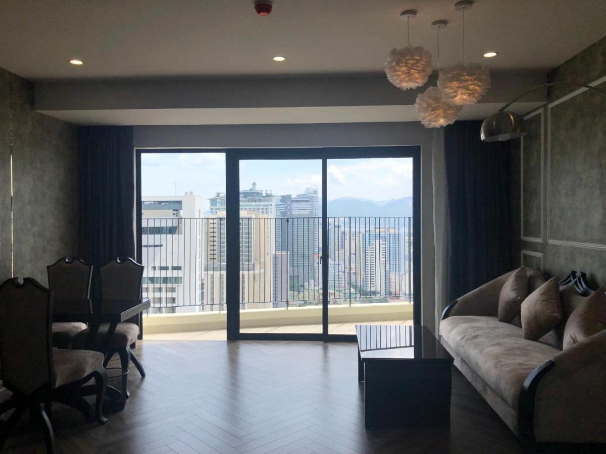 Gold Coast Luxury Apartment Nha Trang Buitenkant foto