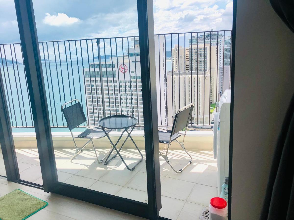 Gold Coast Luxury Apartment Nha Trang Buitenkant foto