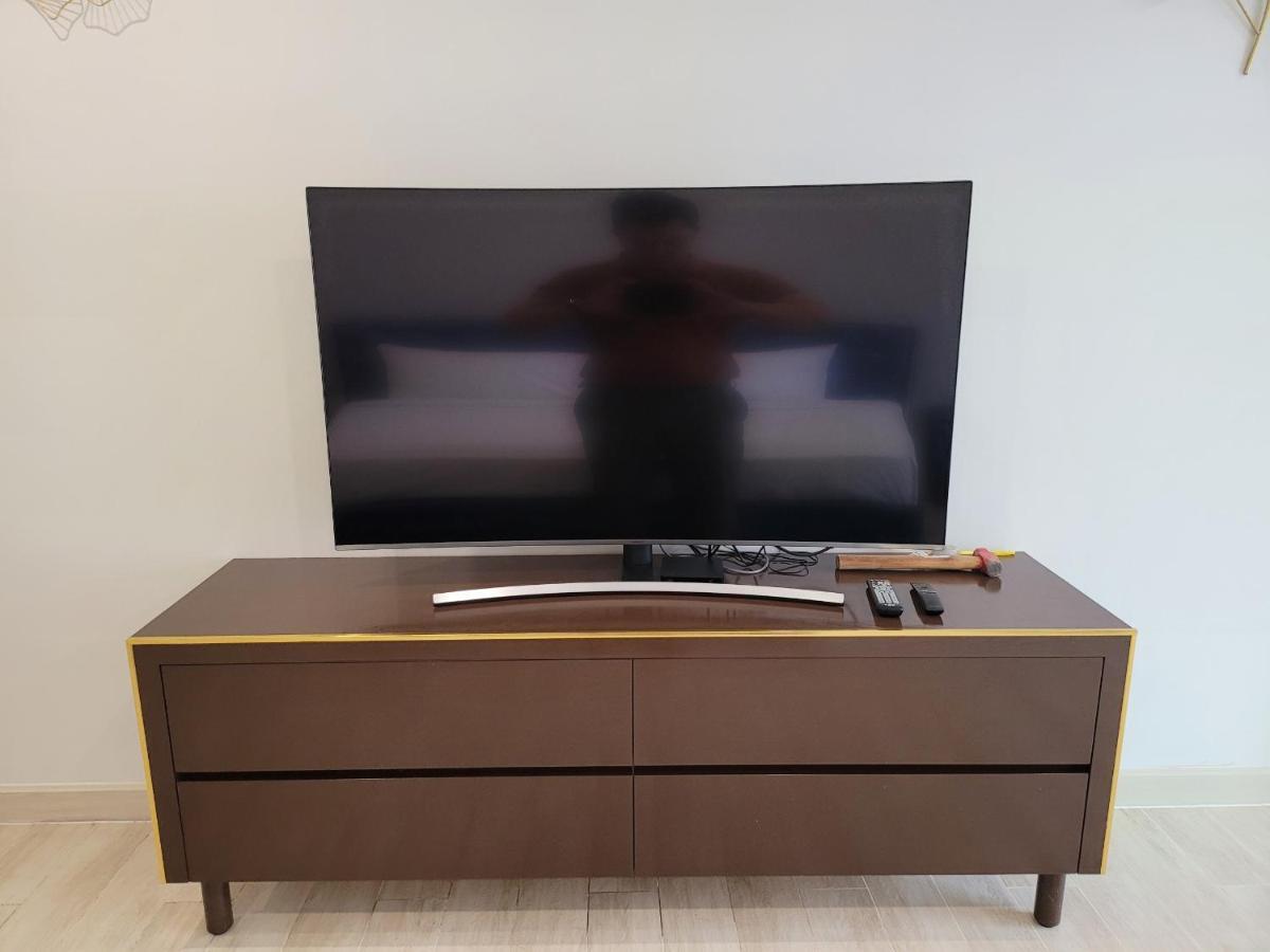 Gold Coast Luxury Apartment Nha Trang Buitenkant foto